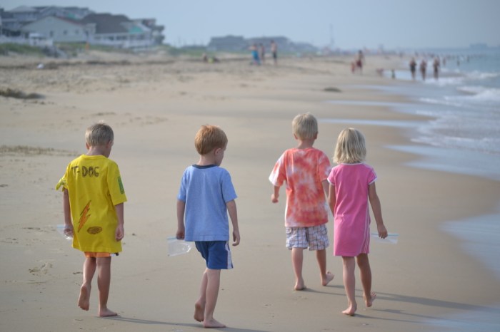 Family vacation spots with playgrounds on site