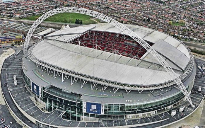 Hotels close to sports arenas
